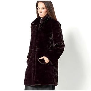 Luxurious Dennis Basso Black Pelted Faux Mink